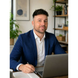 Dominik Schneider