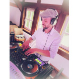 Hochzeit- & Event DJ Vaddi logo