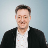 Oliver Niewienda | impuls Finanzmanagement AG