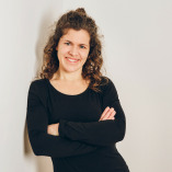 Nadine Kaiser logo