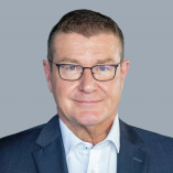 Dirk Steffen  Hartmann