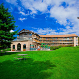 Aloha Beach Resort & Suites