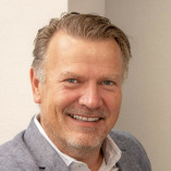 Petersen Invest GmbH & Co. KG