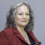 Indra Zahner | Die Social Media Lotsin