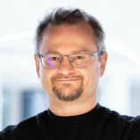 8Komma3 - Dr. Florian Maier