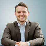 Leon Hoberg | impuls Finanzmanagement AG