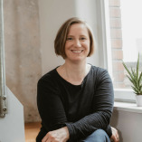 Natalie Kitterer logo