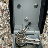 R Wells Local Locksmith
