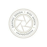 MISS AVERYN PHOTOGRAPHY by bella loops logo