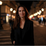 Julia Huber - follow yourself logo