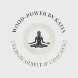 wood-power by Katja - Energiearbeit & coaching logo