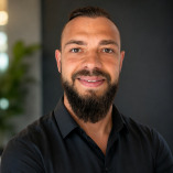 Thomas Olesch | Conversion Copywriter
