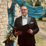 Worte der Verbundenheit - Freier Trauredner Florian Böhm