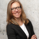Janett Schenkel // Digital Marketing