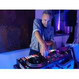 DJ Arne 3000