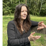 Ostara Jasmin Hennig