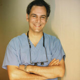 Dr Ross Farhadieh
