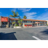 Econo Lodge Inn & Suites Escondido Downtown