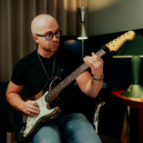 James Anderson Premium Guitar Coaching logo